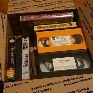 Lot 15 VHS children's family movies